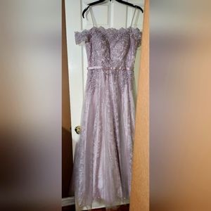 Lavender color dress, used for 4 hours